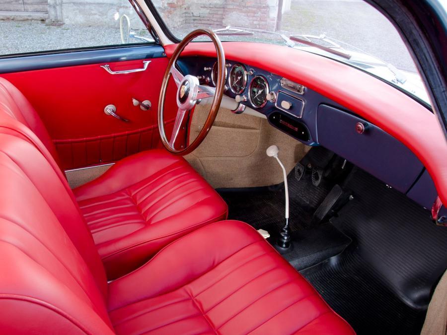  Porsche 356A Carrera Coupe 1955 года  (фото 11 из 16)